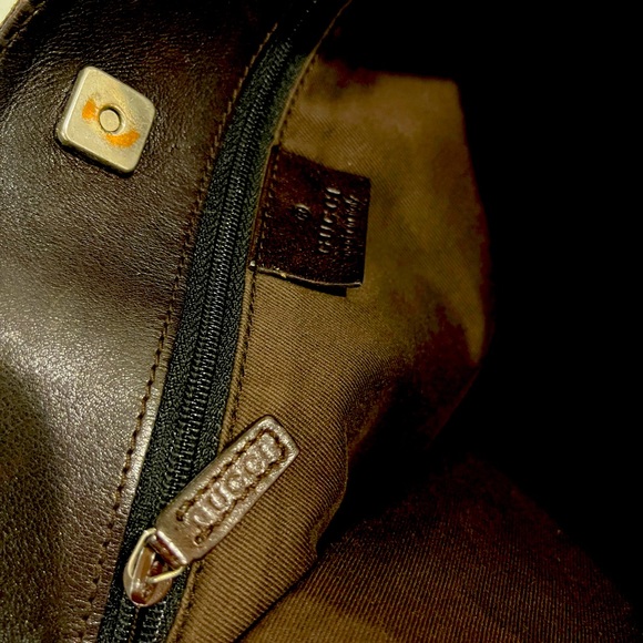 GUCCI Monogram Messenger Bag - Picture 2 of 9